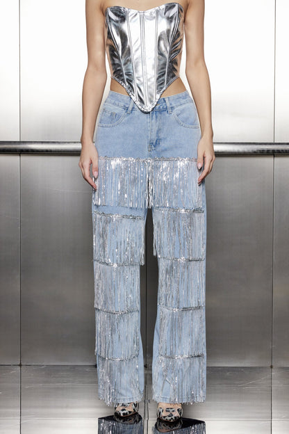 Sophisticated Garment with a Clean Classic Look