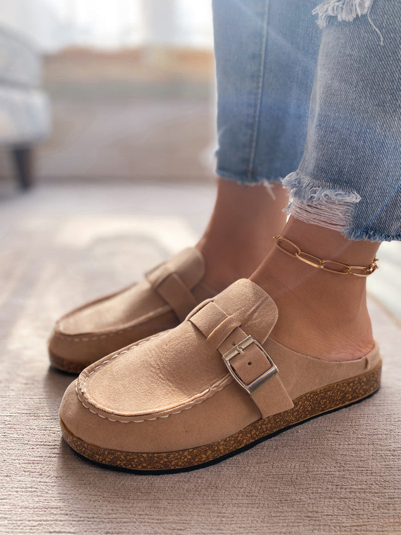 Polished Garment with an Effortless Classic Look