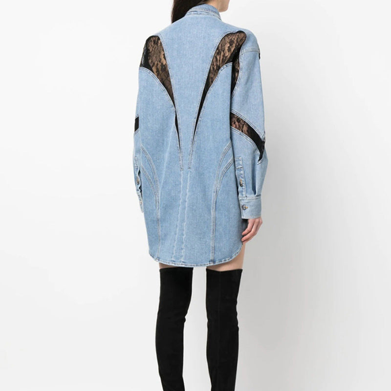 Well Tailored Jacket with a Graceful Silhouette