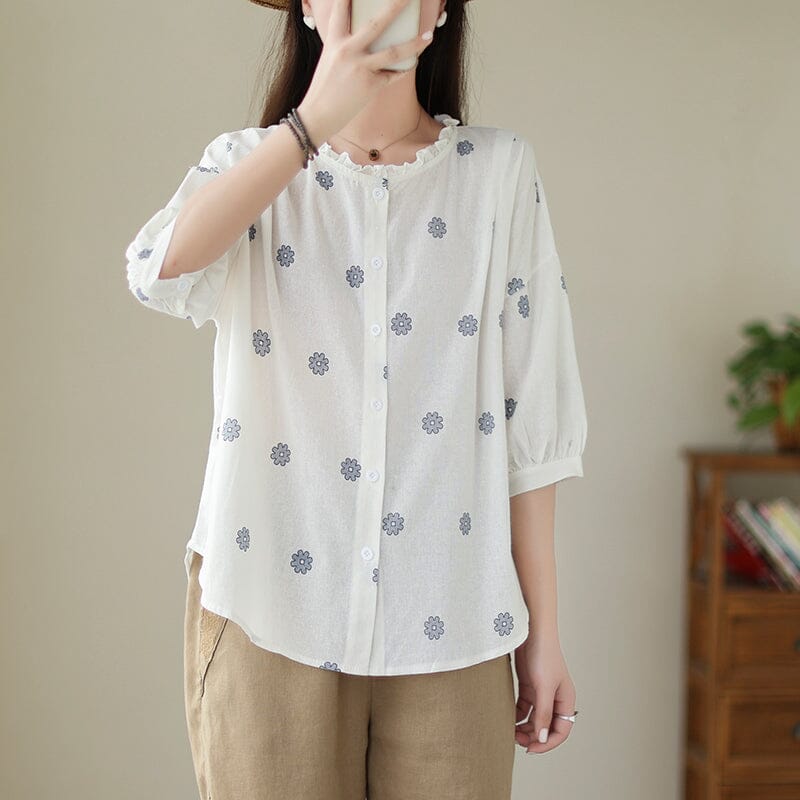Effortlessly Elegant Blouse with a Timeless Design