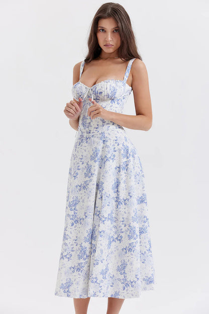 Beautifully Finished Garment in a Timeless Design