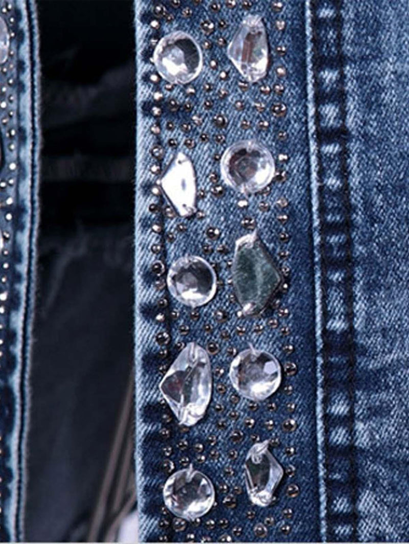 Effortlessly Elegant Jacket with a Timeless Design