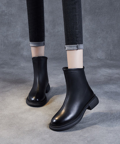 Polished Boots with an Effortless Classic Look