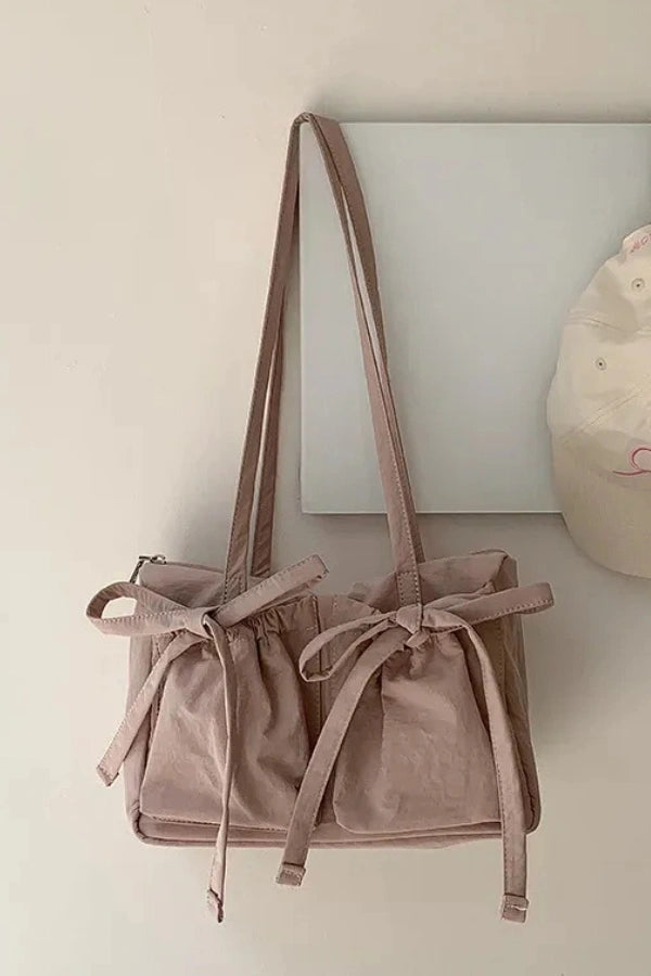 Elegantly Styled Bag for Everyday Wear