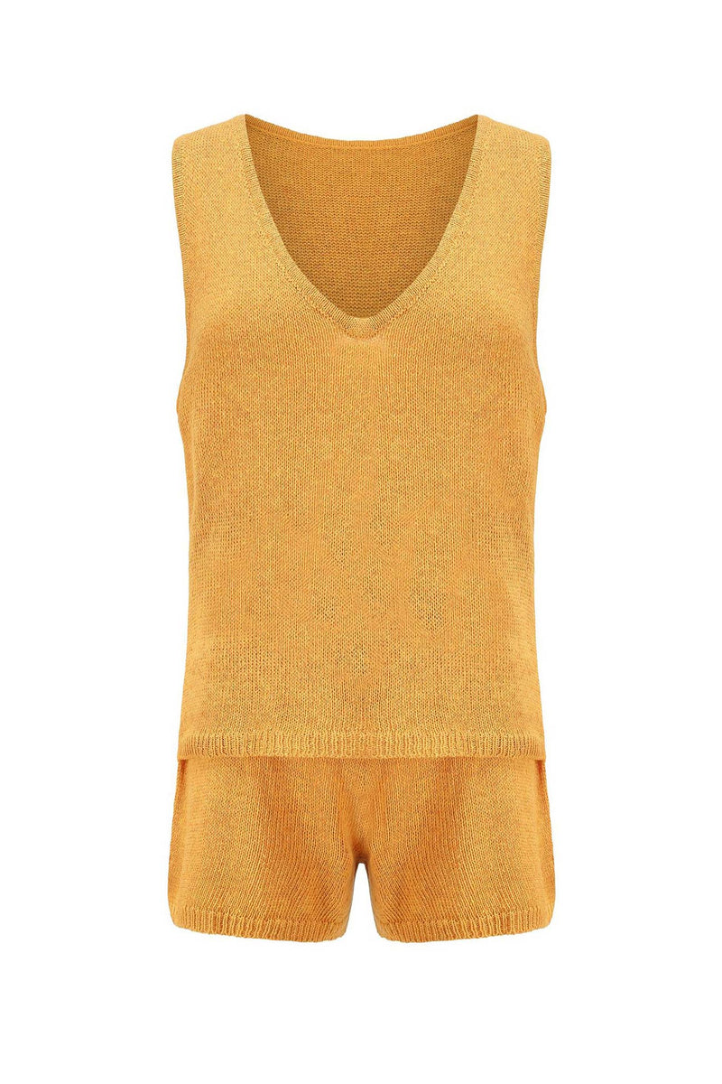 Beautifully Crafted Top in a Classic Style