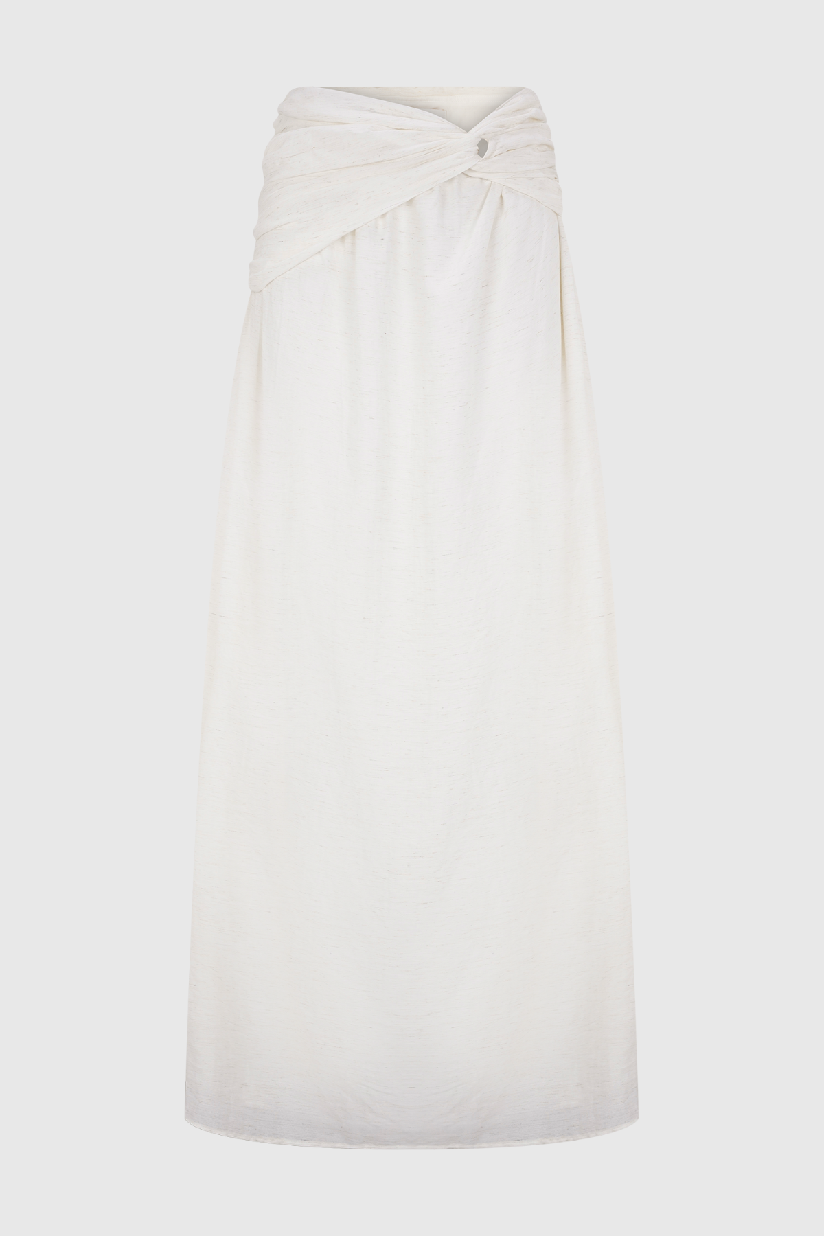 Well Tailored Top with a Graceful Silhouette