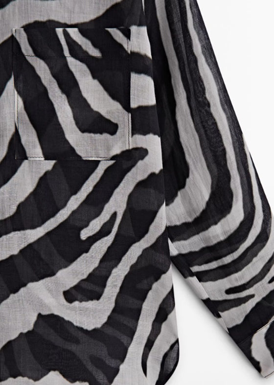 Beautifully Finished Shirt in a Timeless Design