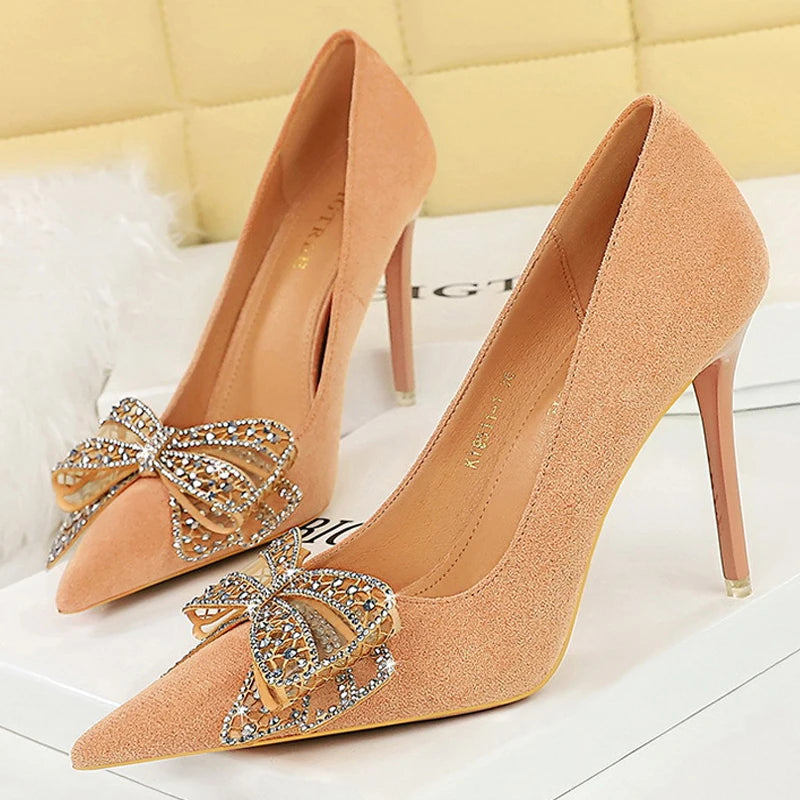 Elegantly Styled Heels for Everyday Wear
