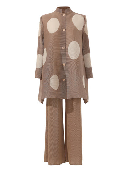 Classic Vintage & Enduringly Stylish Garment