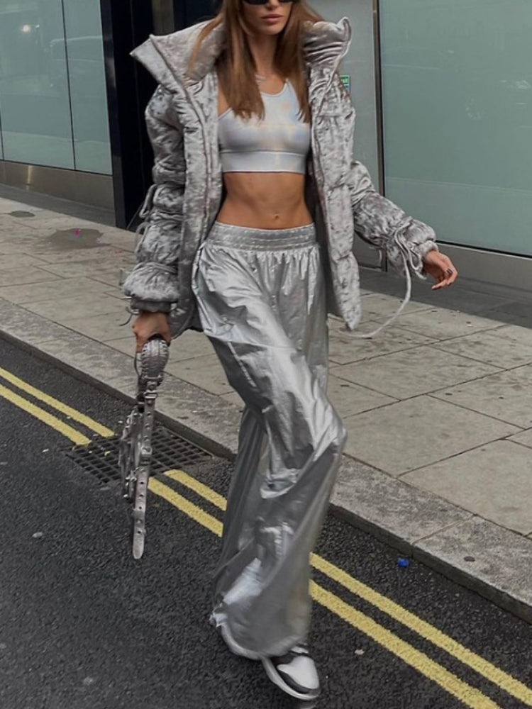 Effortlessly Elegant Pants with a Timeless Design