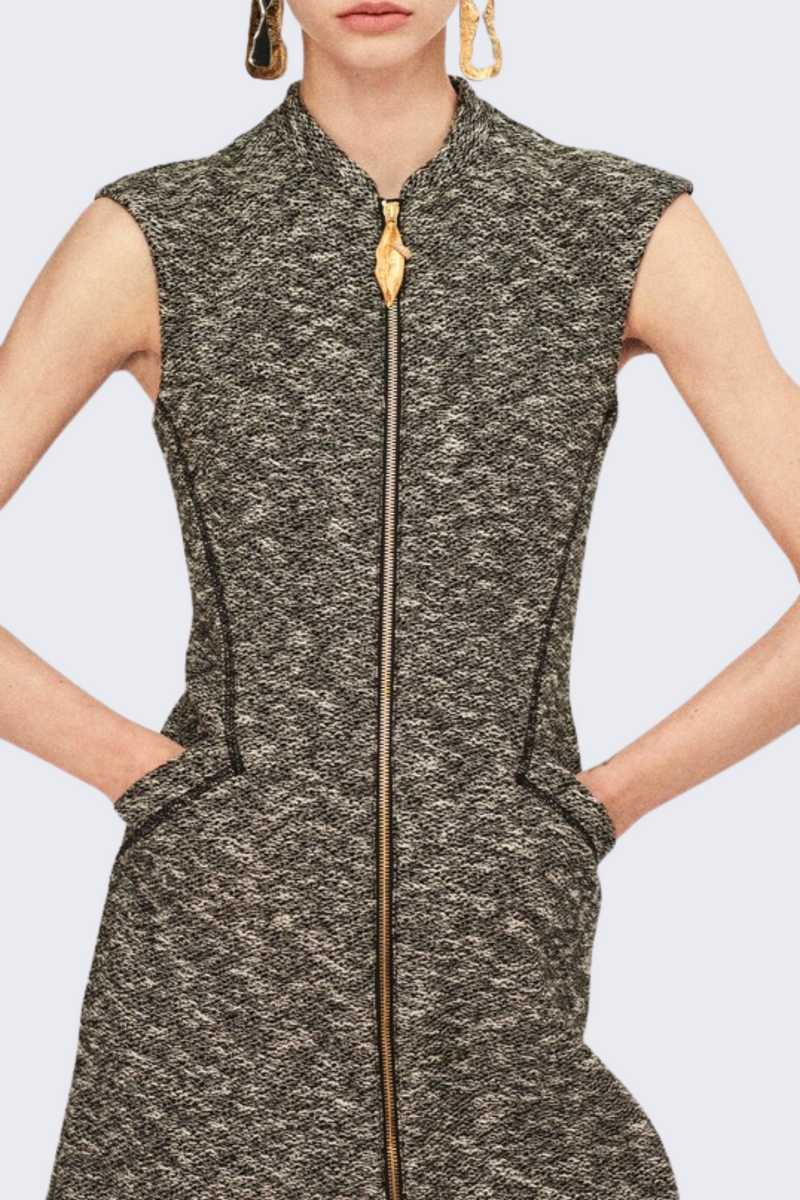 Beautifully Crafted Dress in a Classic Style