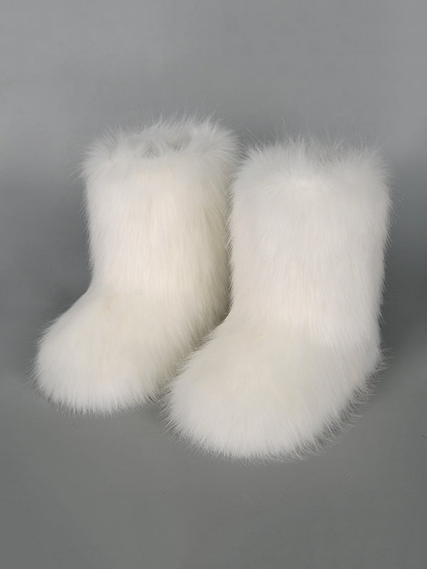 Effortlessly Elegant Boots with a Timeless Design