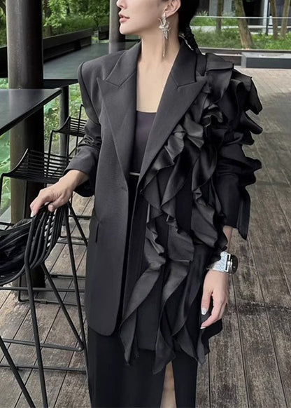 Effortlessly Elegant Coat with a Timeless Design