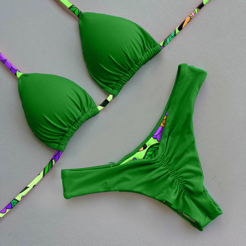 Effortlessly Elegant Bikini with a Timeless Design