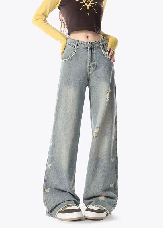 A Vintage Style Pants with Delicate Timeless Details