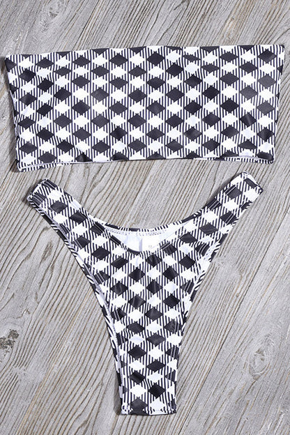 Beautifully Finished Garment in a Timeless Design