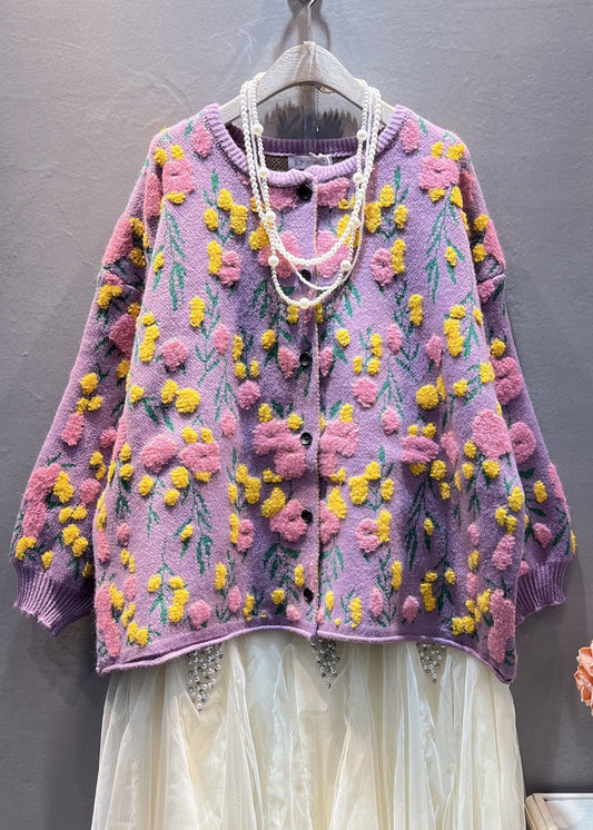 Gracefully Styled Coat for Any Occasion