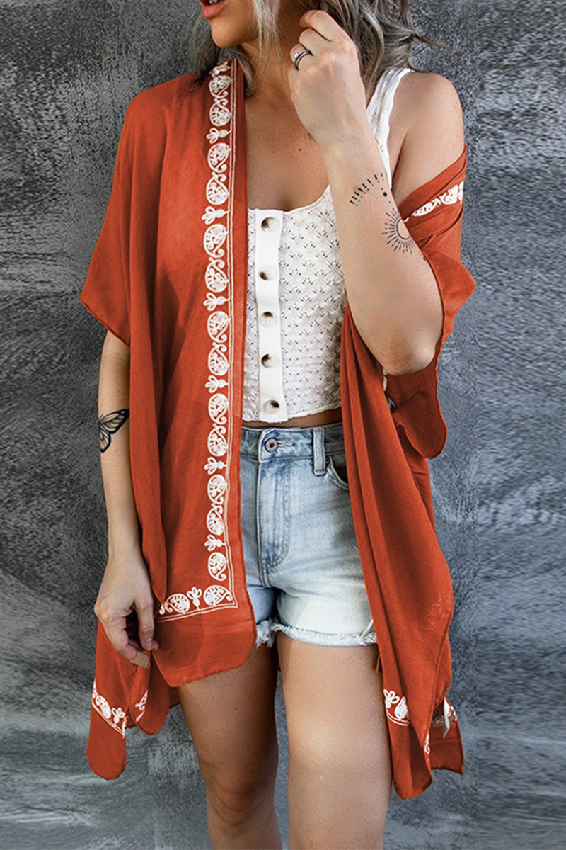 Beautifully Finished Cardigan in a Timeless Design