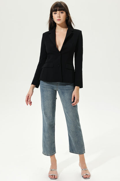 Polished Garment with an Effortless Classic Look