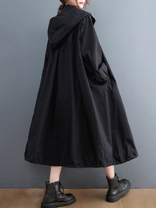 Well Tailored Coat with a Graceful Silhouette
