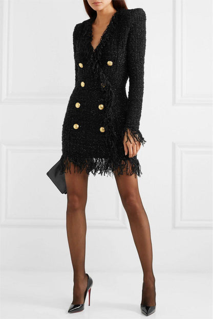 Well Tailored Dress with a Graceful Silhouette