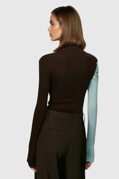 Classic Vintage & Enduringly Stylish Top