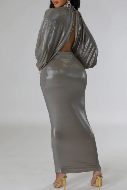 Sophisticated Garment with a Clean Classic Look