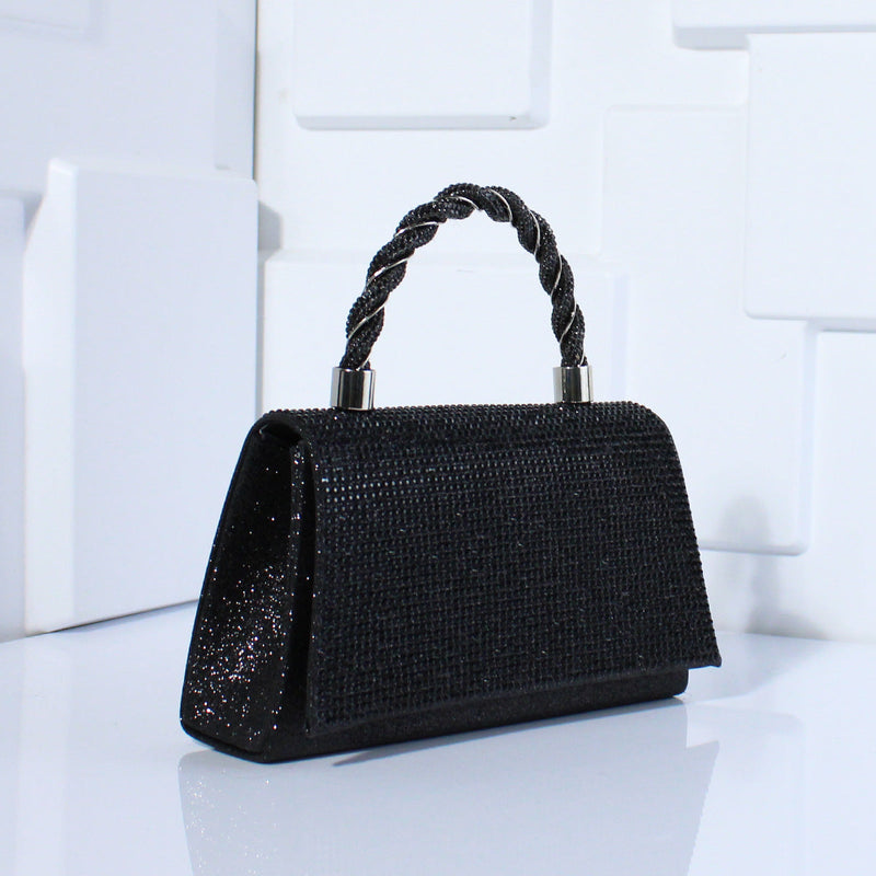 Beautifully Finished Bag in a Timeless Design