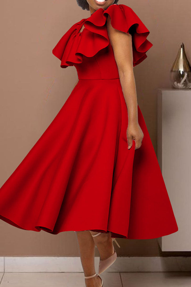 Effortlessly Elegant Dress with a Timeless Design
