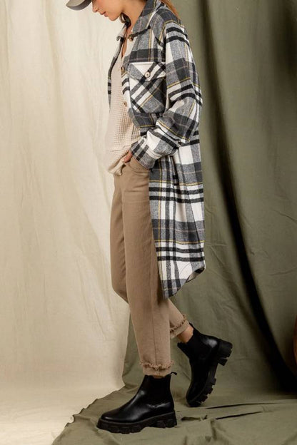 Gracefully Styled Coat for Any Occasion