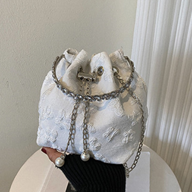 Effortlessly Elegant Bag with a Timeless Design