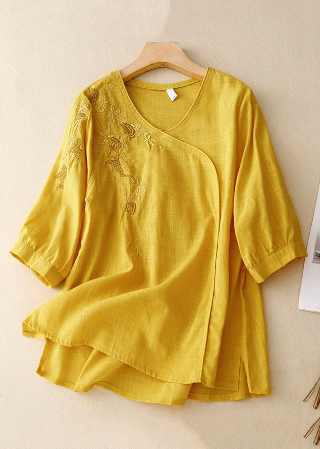 Classic Vintage & Enduringly Stylish Blouse