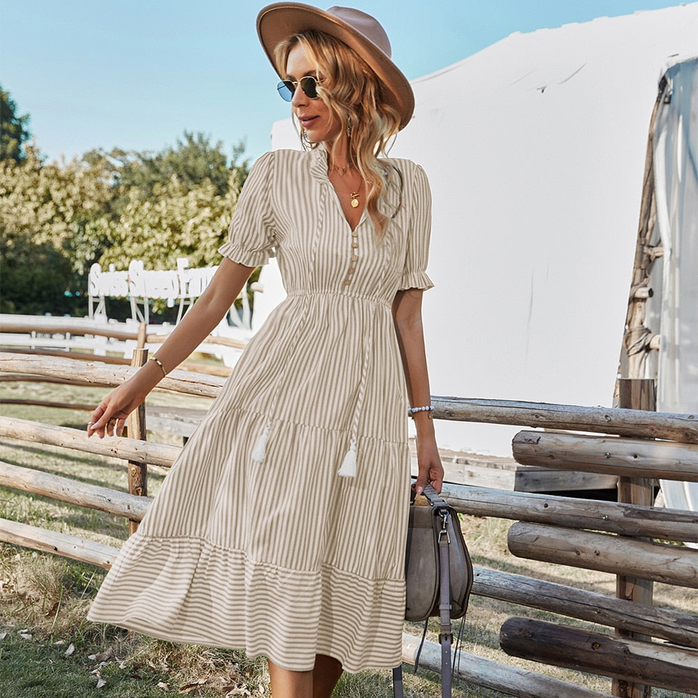 Beautifully Crafted Dress in a Classic Style