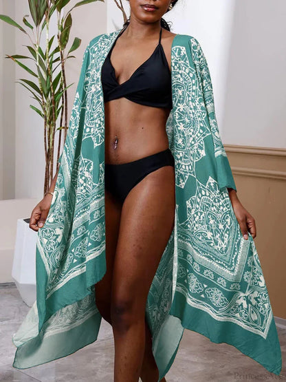 Effortlessly Elegant Bikini with a Timeless Design