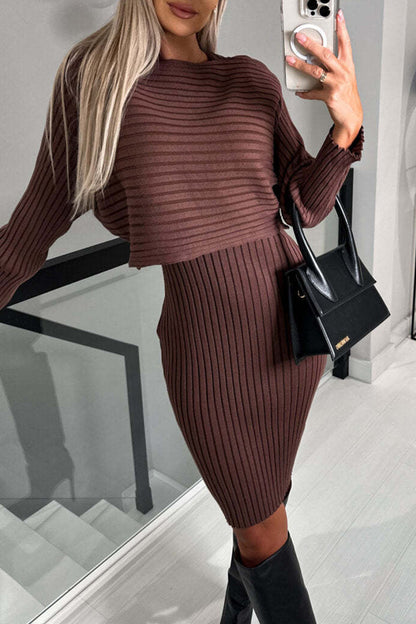 Sophisticated Garment with a Clean Classic Look