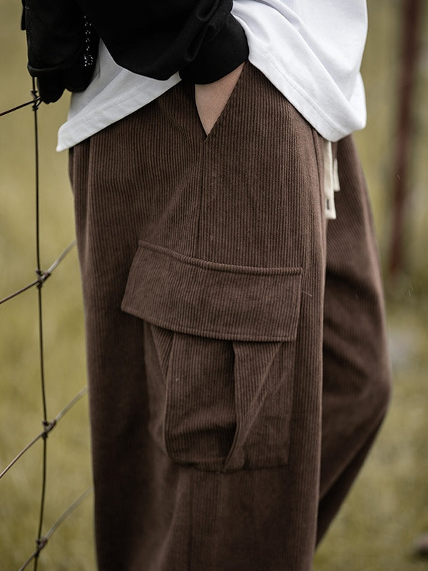 Classic Vintage Pants with a Flattering Fit
