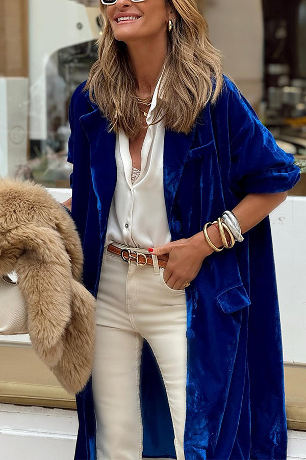 Effortlessly Elegant Jacket with a Timeless Design
