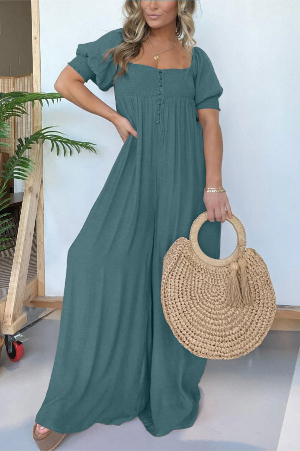 Well Tailored Garment with a Graceful Silhouette