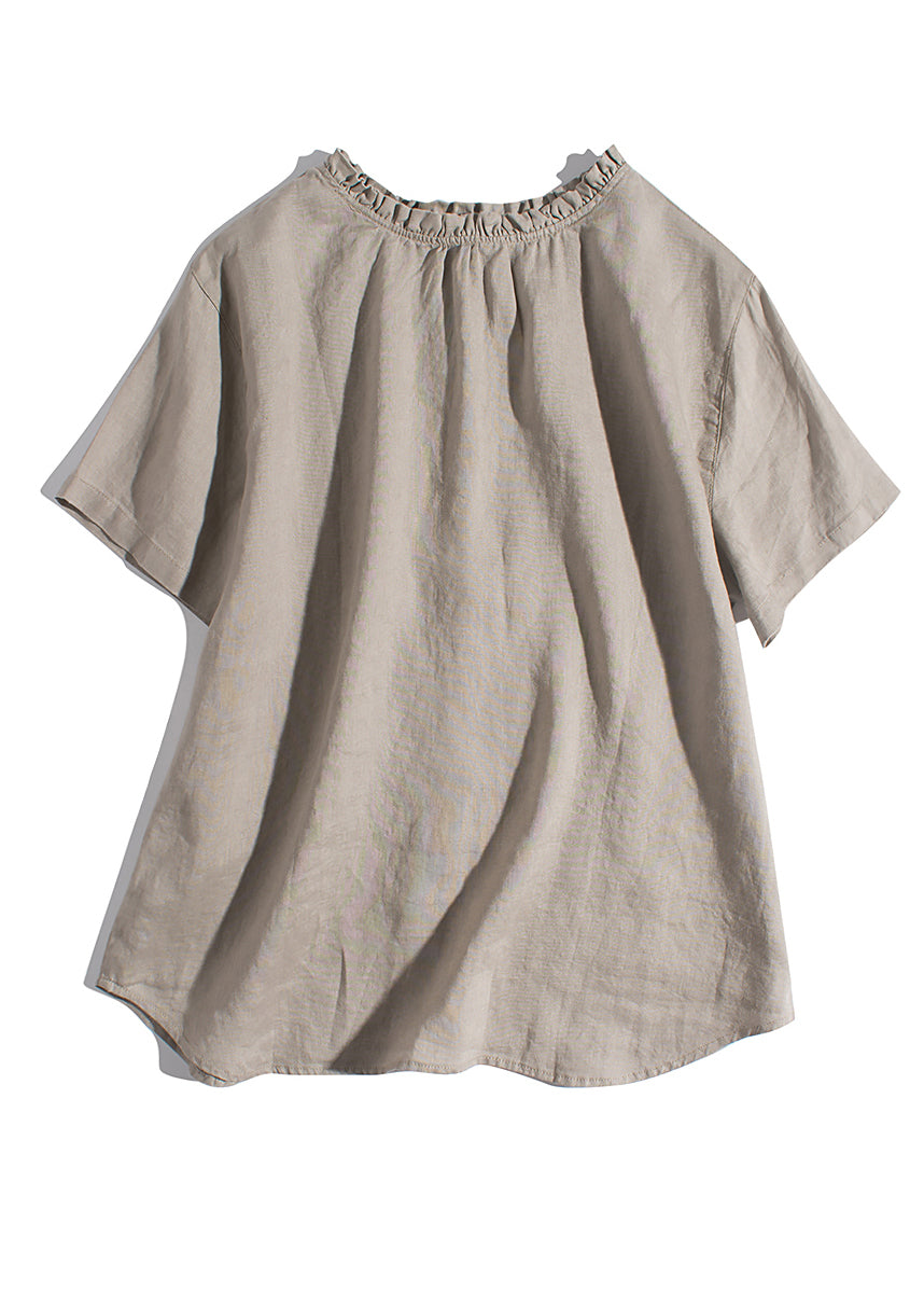 Well Tailored Blouse with a Graceful Silhouette