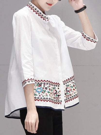 Effortlessly Elegant Blouse with a Timeless Design