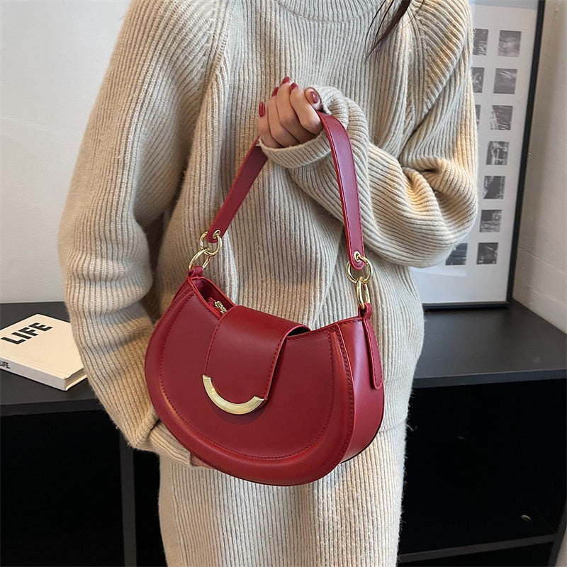 Beautifully Crafted Bag in a Classic Style