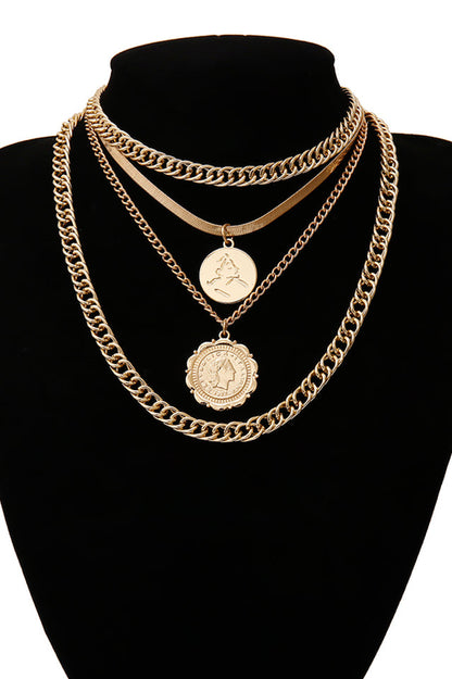 Gracefully Styled Garment for Any Occasion