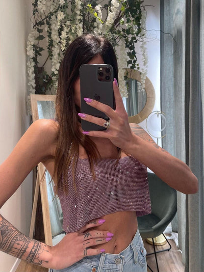 Classic Vintage Top with a Flattering Fit