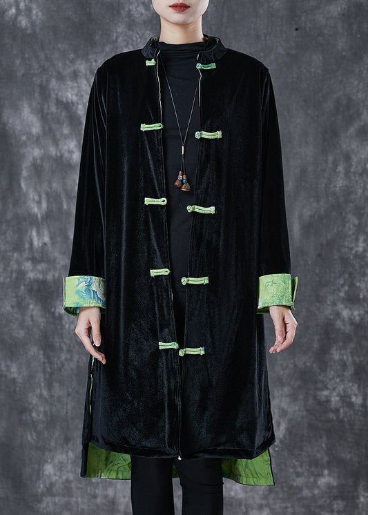 Elegantly Styled Coat for Everyday Wear
