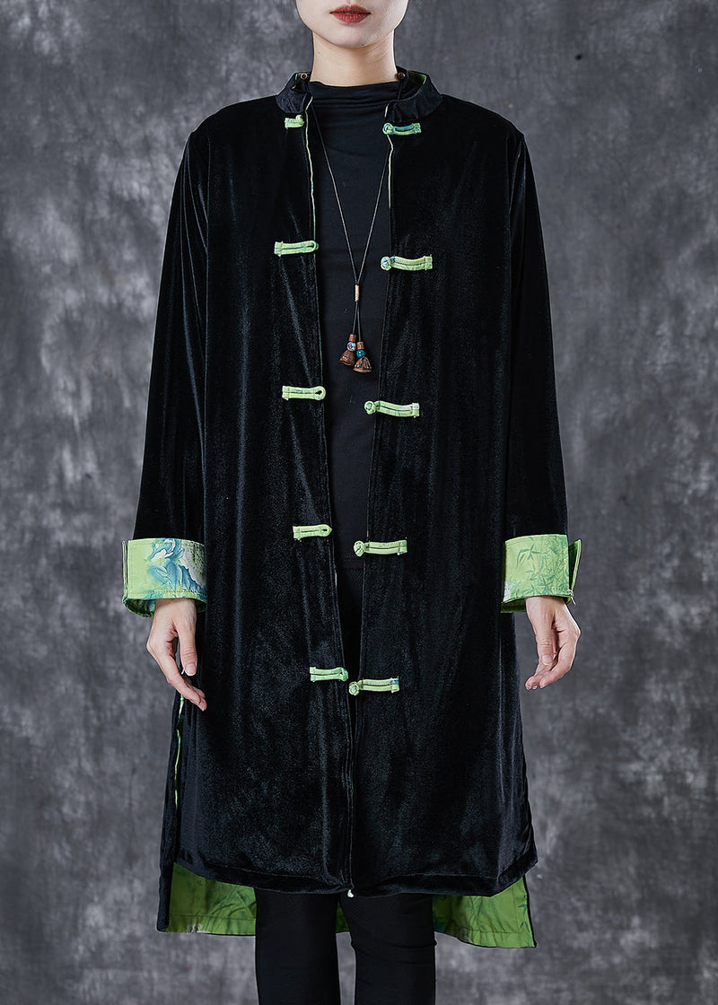 Elegantly Styled Coat for Everyday Wear