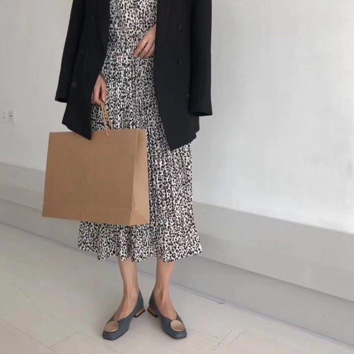 Classic Vintage Garment with a Flattering Fit