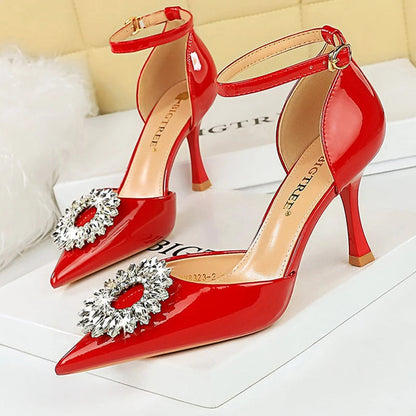 A Vintage Style Shoes with Delicate Timeless Details