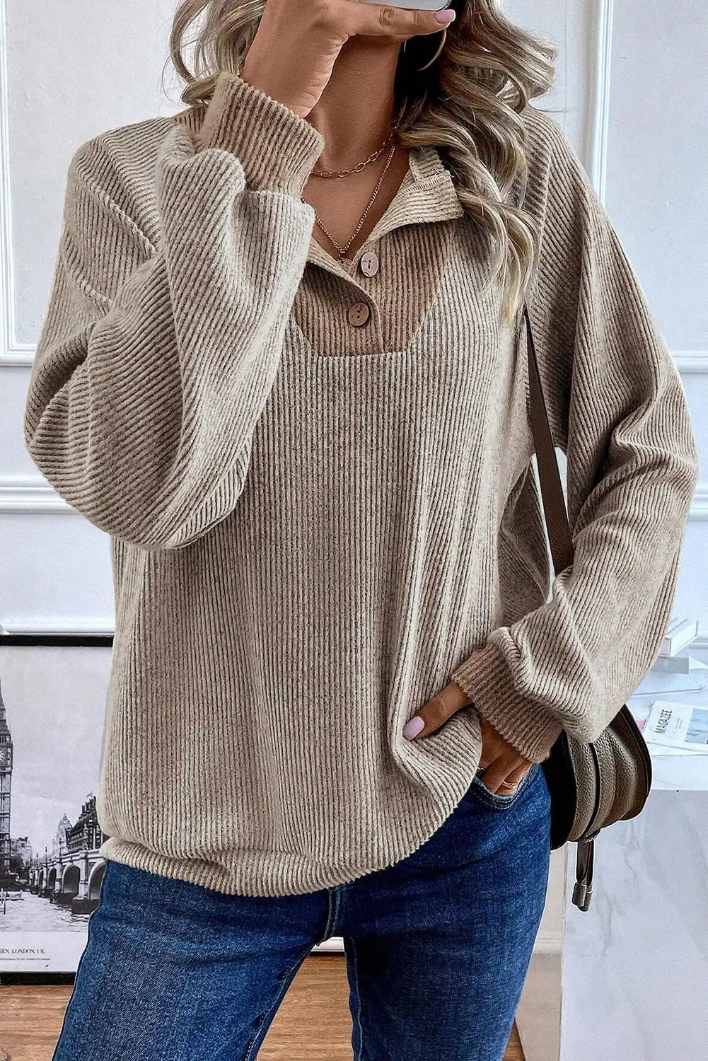 Classic Vintage & Enduringly Stylish Top