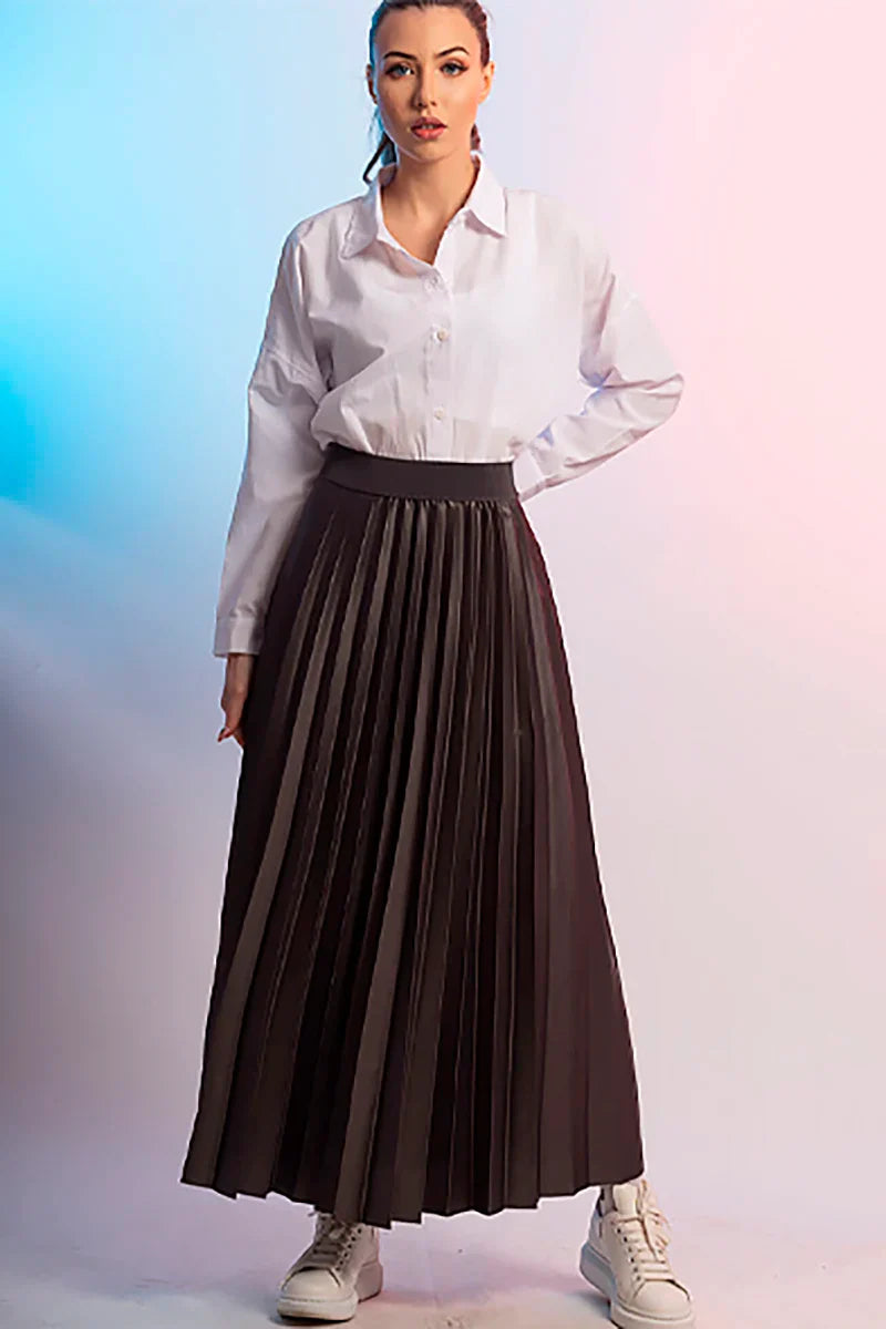 Beautifully Crafted Garment in a Classic Style
