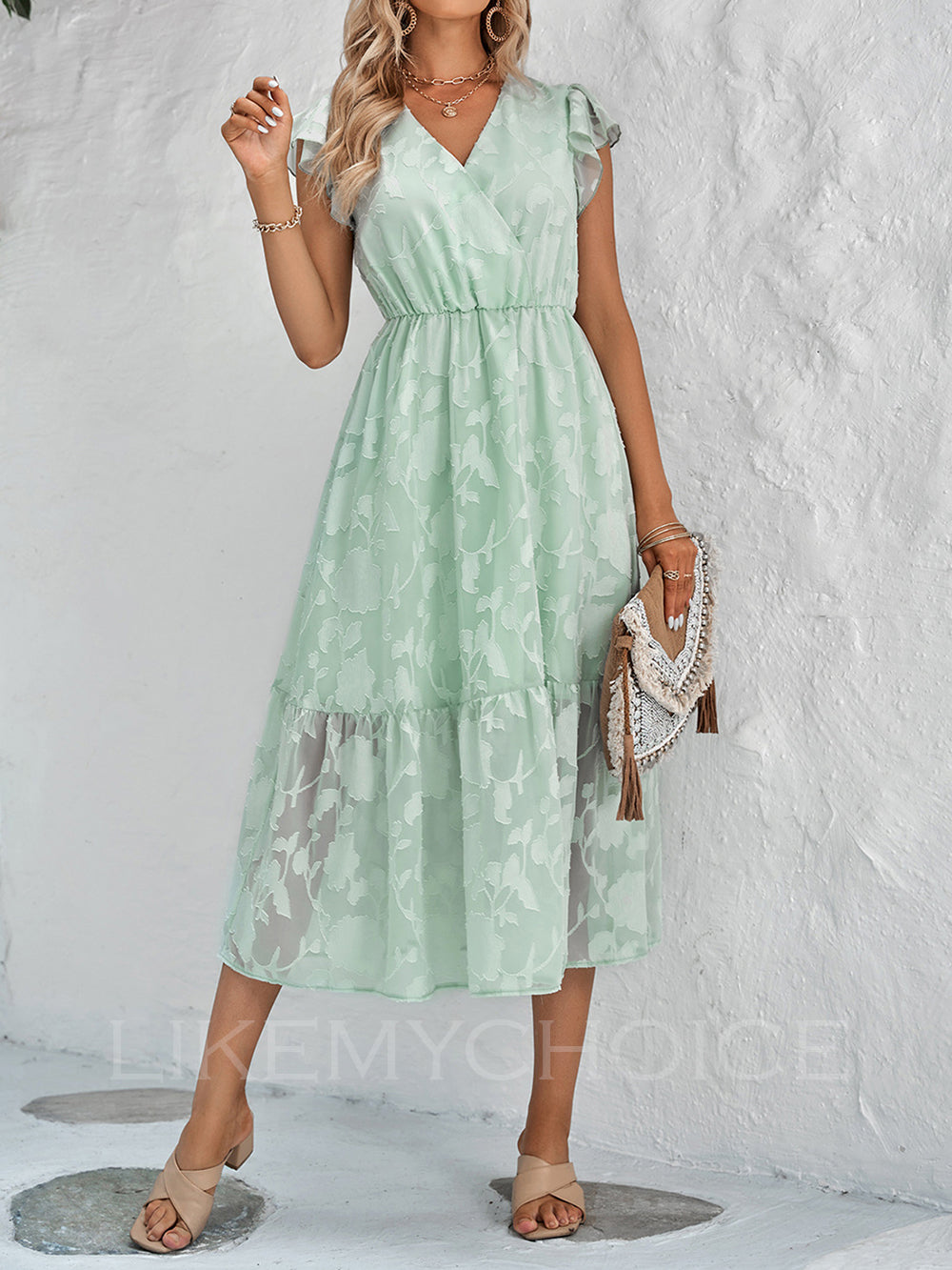 Elegantly Styled Dress for Everyday Wear